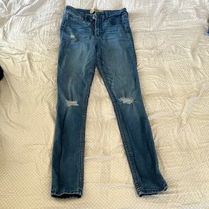 Hollister skinny jeans